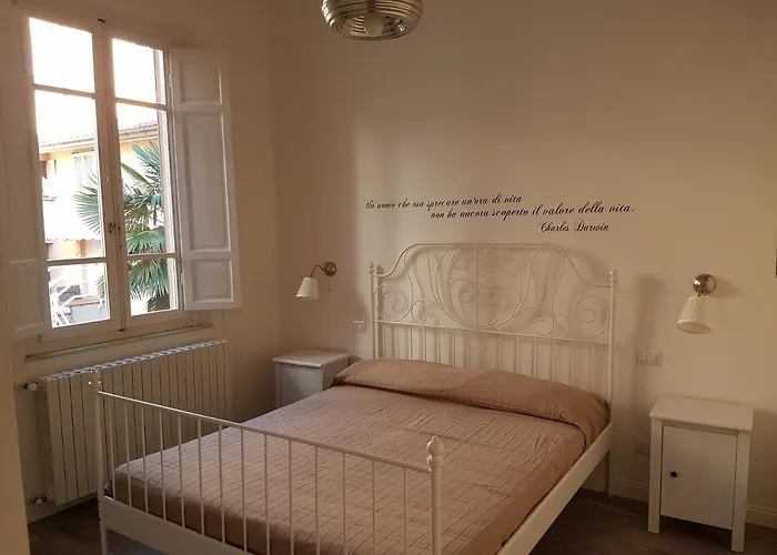 La Casina Del Nonno Gino, Tranquillo Con Terrazza Esclusiva * Montecatini Terme